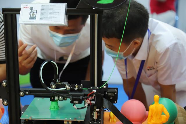 跨境電商選品沒(méi)思路？愛(ài)能特3D打印助外貿(mào)亞馬遜旺季爆單抄近路